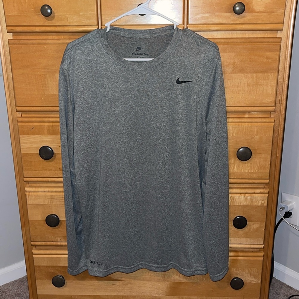 Nike Dri-Fit Long Sleeve T-Shirt